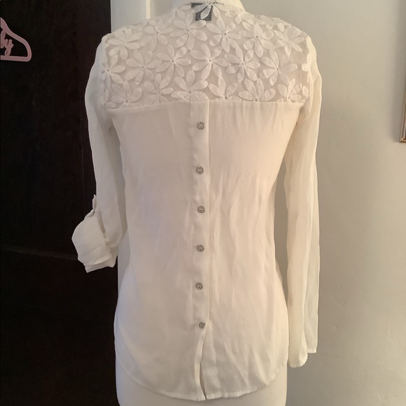Rue 21 long sleeve gorgeous blouse - Picture 4 of 6